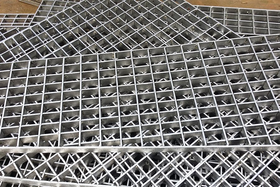 STAINLESS STEEL GRATING 2